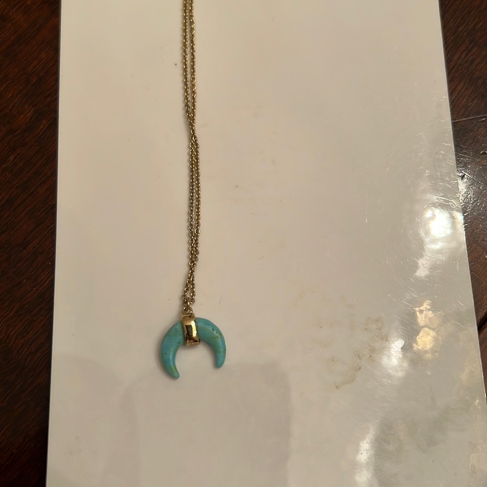 Turquoise stone necklace